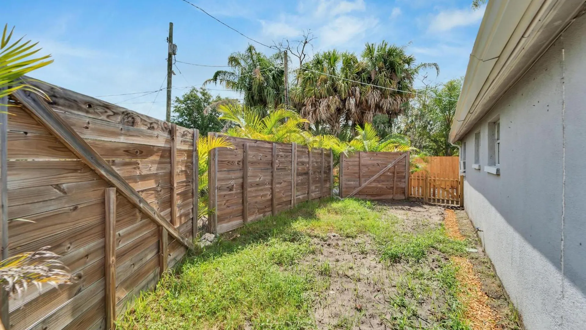 8818 Rocky Creek Drive, Unit A Daire Tampa ABD